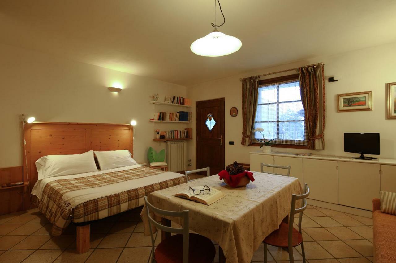 Baita De Eliseo B&B Valdisotto Exterior photo